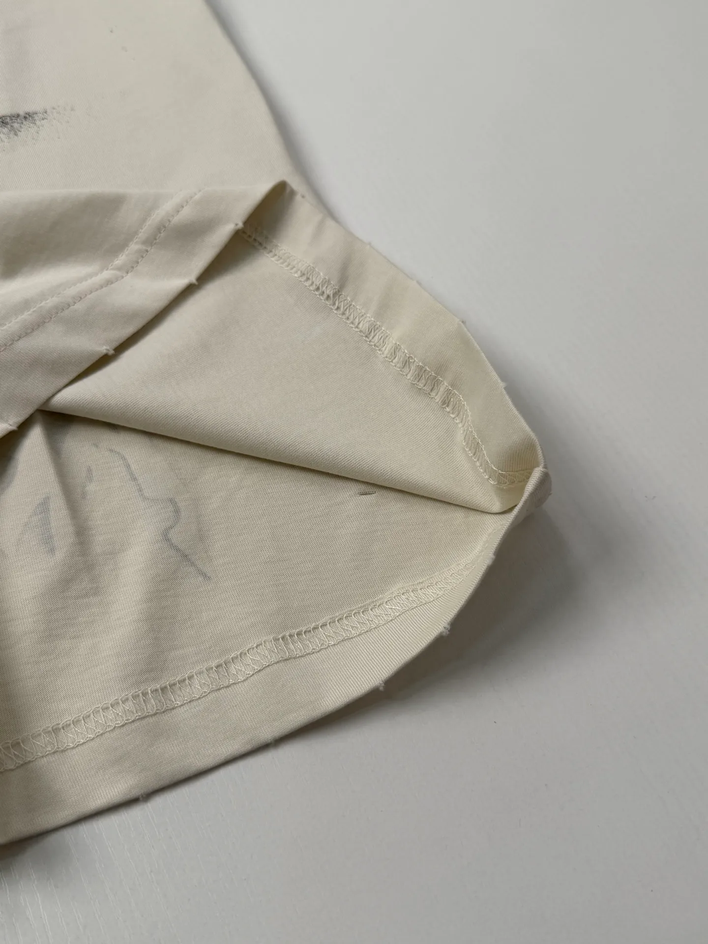Acne Studio T ， ， ， 、 、 Size：S/M/L/XL